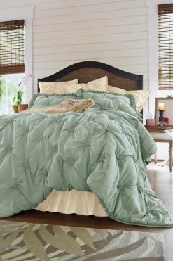 Soft Surroundings Lombardi Smocked Coverlet I SeaMoss