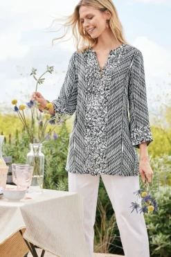 Discount Soft Surroundings Ravello Top Black/WhiteAbstract